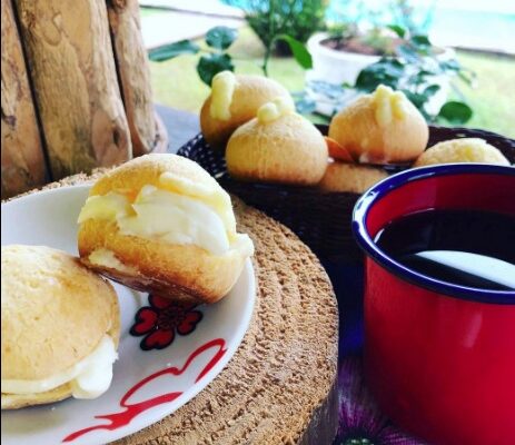 Pão de Queijo com Catupiry Pão de Queijo com Catupiry