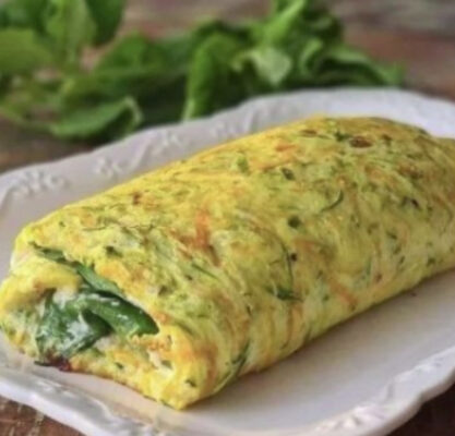 Rocambole de abobrinha⁣ Low Carb