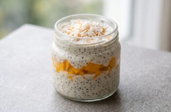 Chia Pudding de Coco com Manga